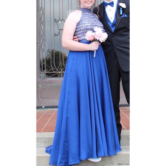 Sherri Hill prom dress - Picture 3 of 3